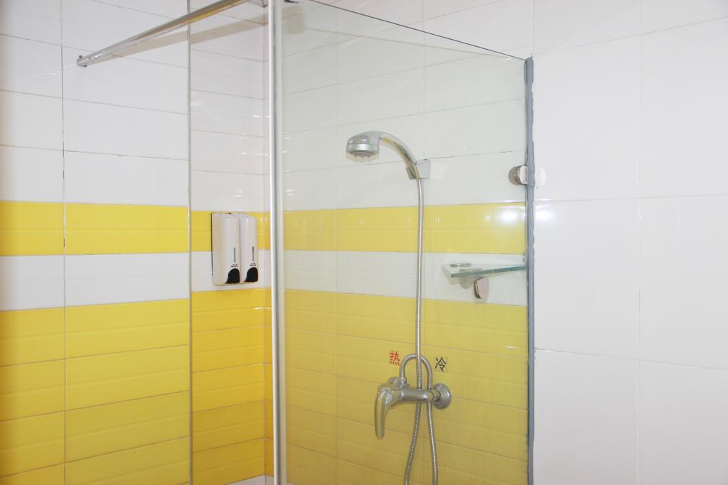 7Days Inn Guiyang Sha Chong South Road ภายนอก รูปภาพ