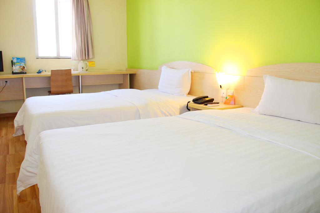 7Days Inn Guiyang Sha Chong South Road ภายนอก รูปภาพ